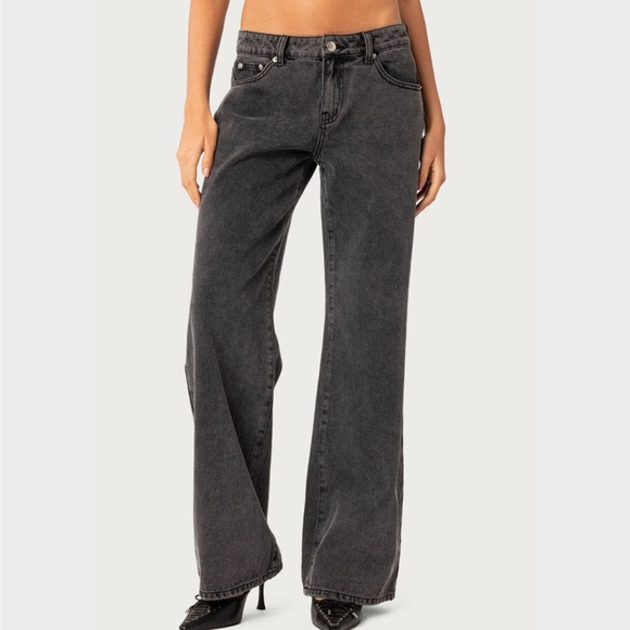 Edikted Raelynn Washed Low Rise Baggy Jeans - Picture 2 of 5